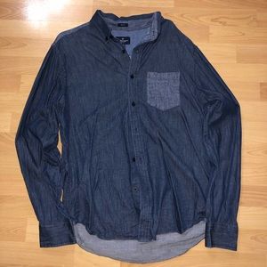 American Eagle Button Up